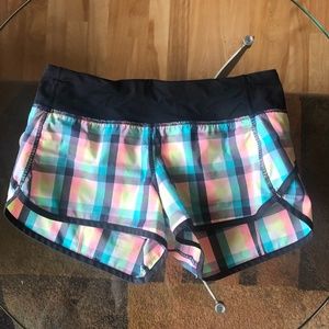Lululemon Wheezy Plaid Speed Up Shorts